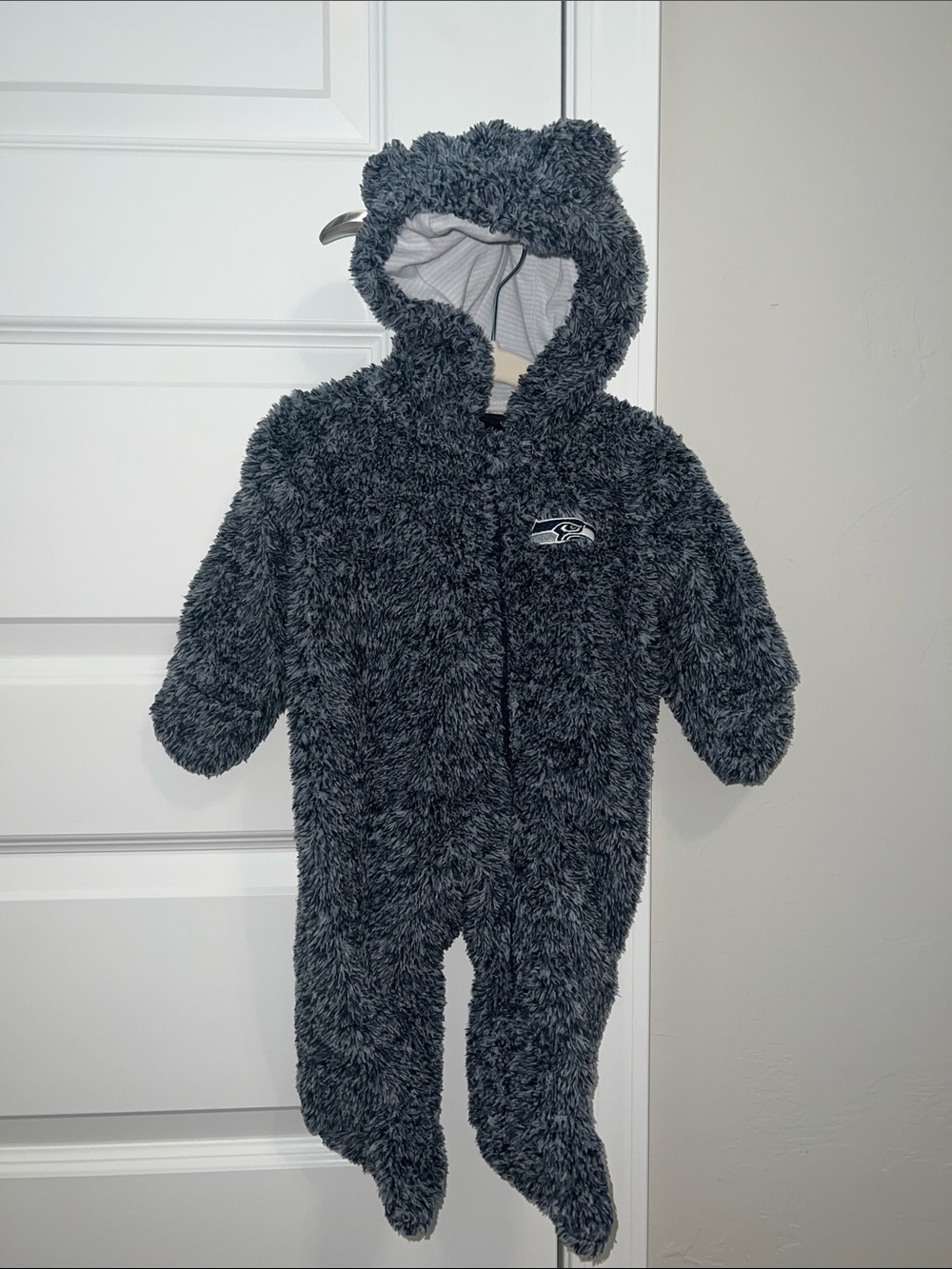 Navy Blue and Gray Plush NFL Seahawks Plush Baby One-Piece Hooded Zipper Romper